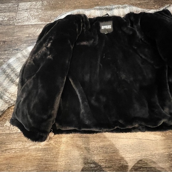 Apparis Josh Jacket Large Blue‎ Gray Plaid Puffer Faux Fur Lined Outdoor NEW - Picture 8 of 15